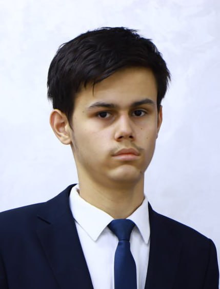 Akhror Bahodirov